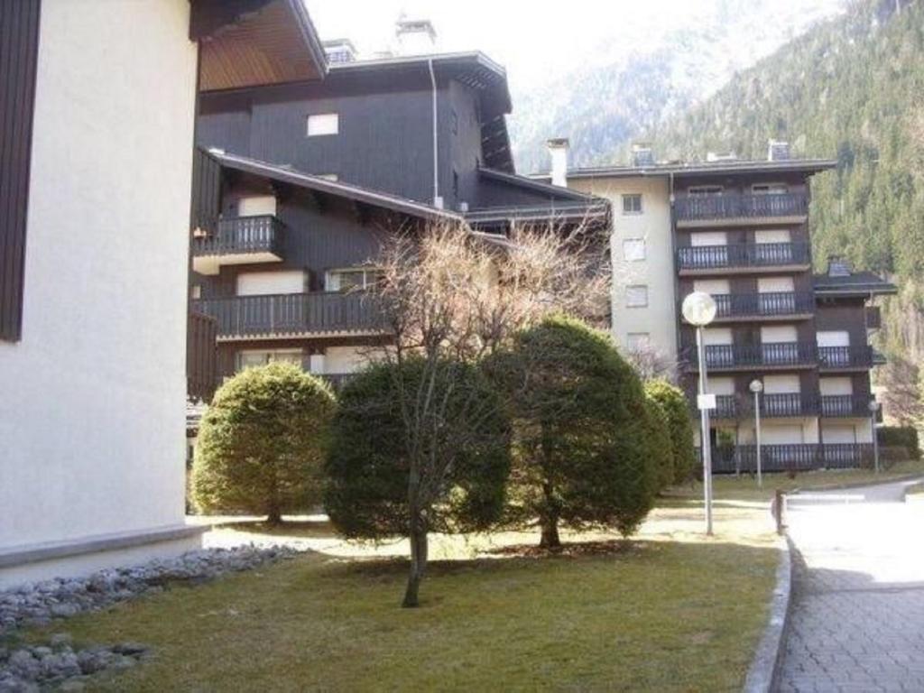 Apartment Clos Du Savoy Chamonix Exterior photo